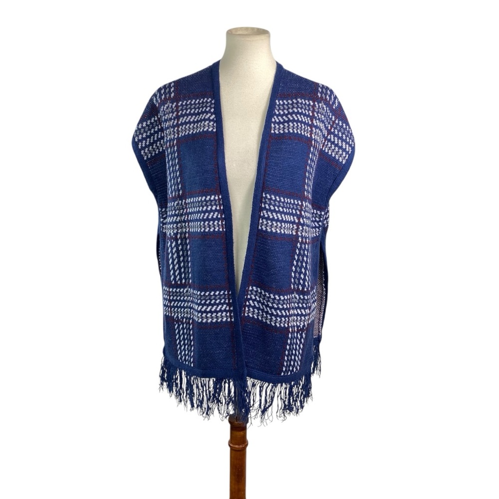 Woman’s Arizona Jean Co open front sweater vest size M